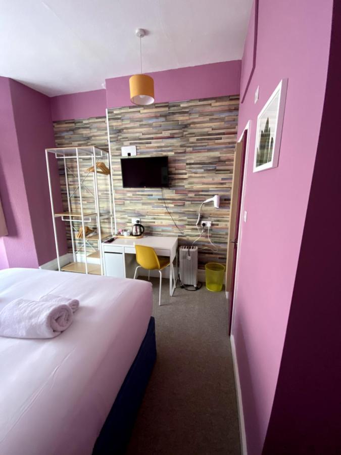 Wisestay Cardiff Bagian luar foto