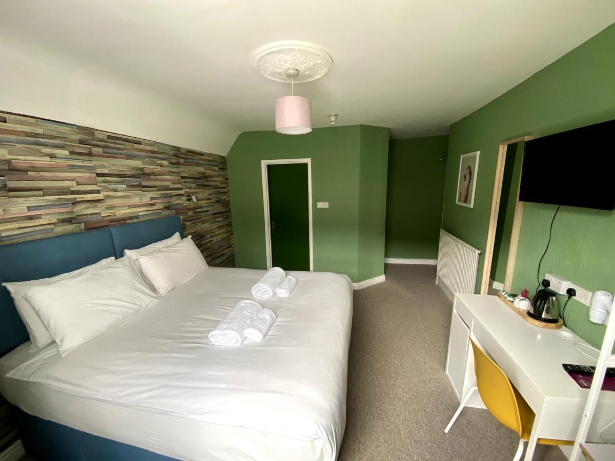 Wisestay Cardiff Bagian luar foto