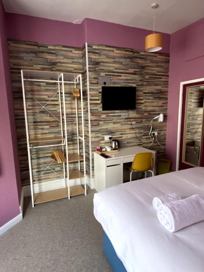 Wisestay Cardiff Bagian luar foto
